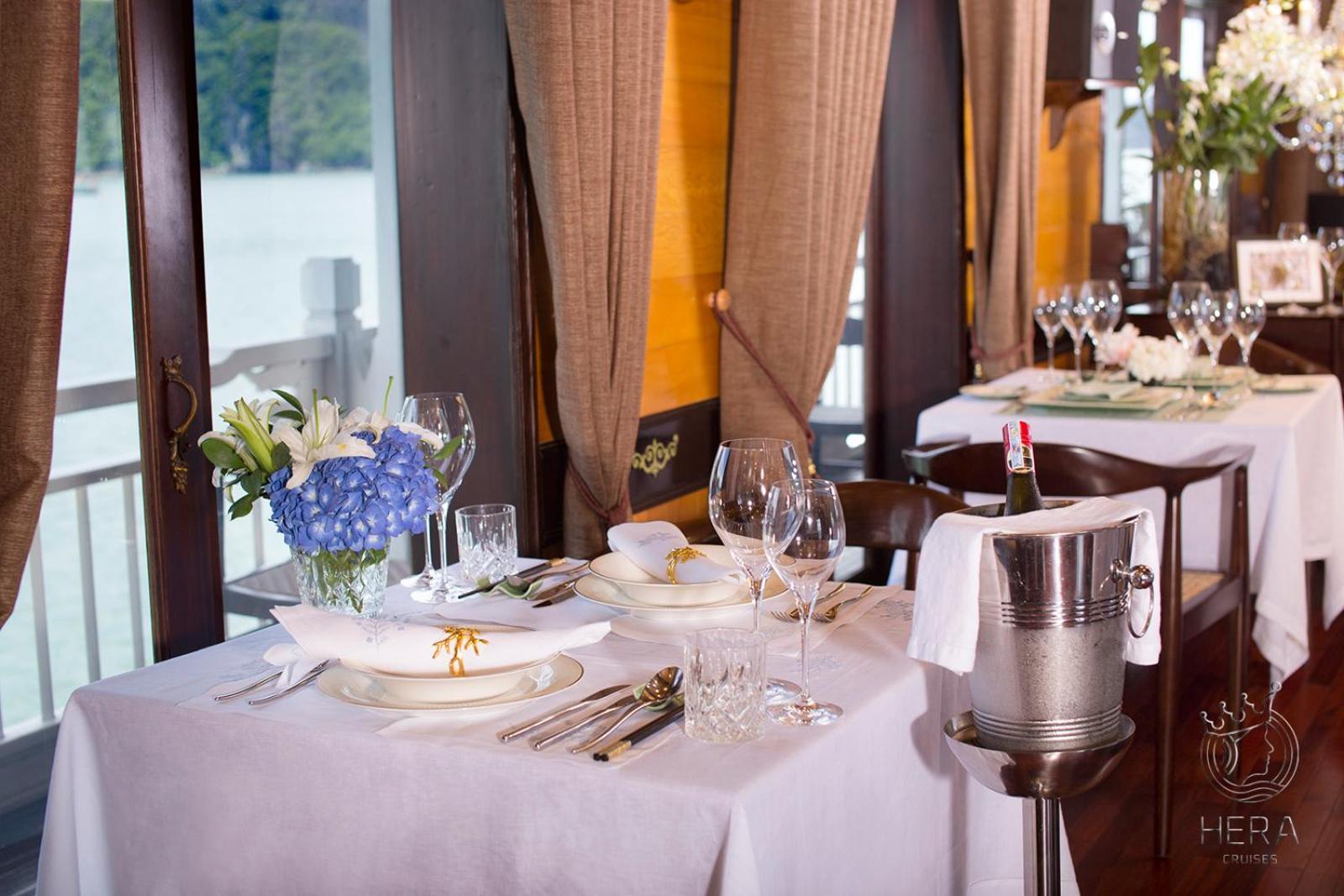 Hera Grand Luxury Cruise ฮาลอง ภายนอก รูปภาพ