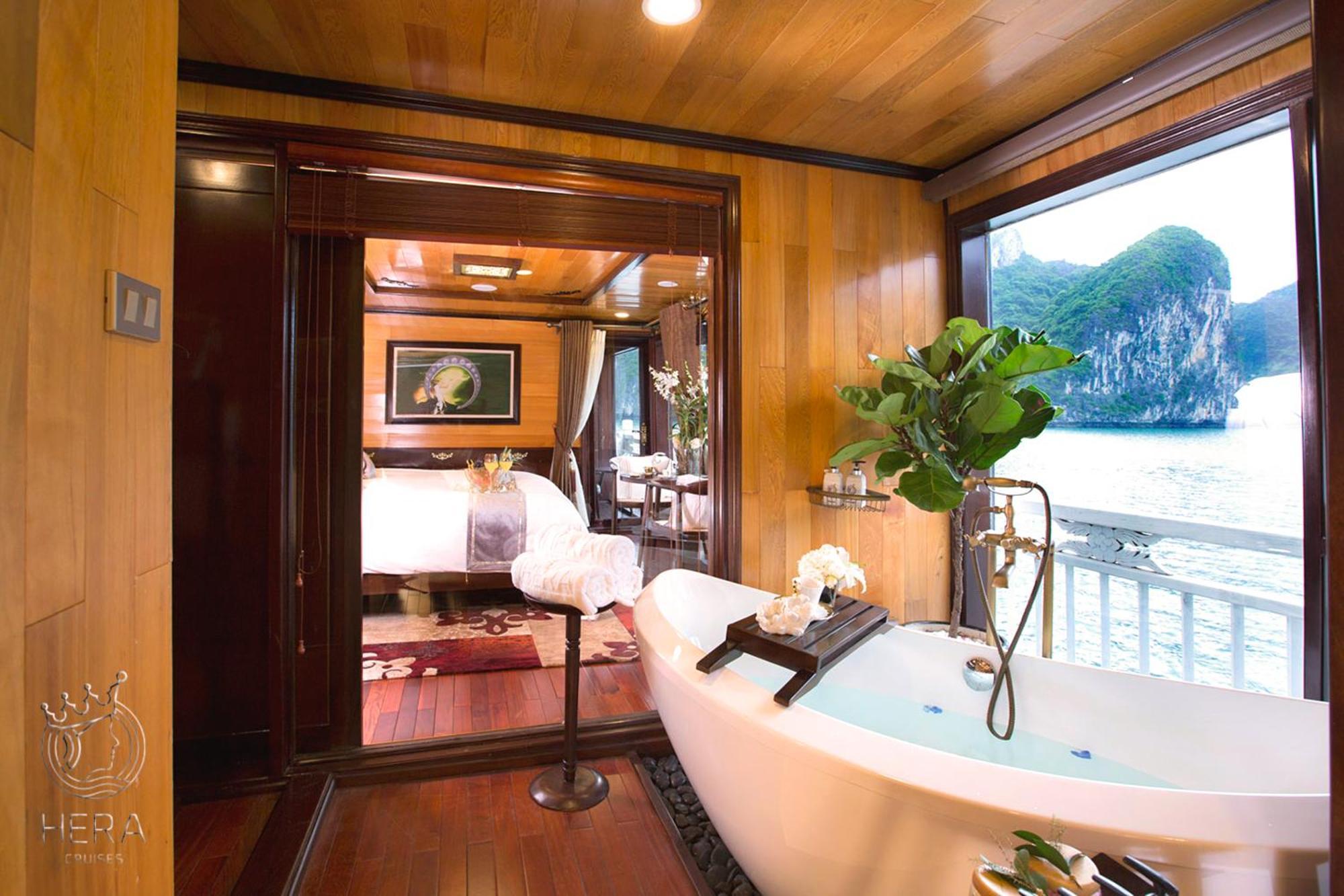 Hera Grand Luxury Cruise ฮาลอง ภายนอก รูปภาพ
