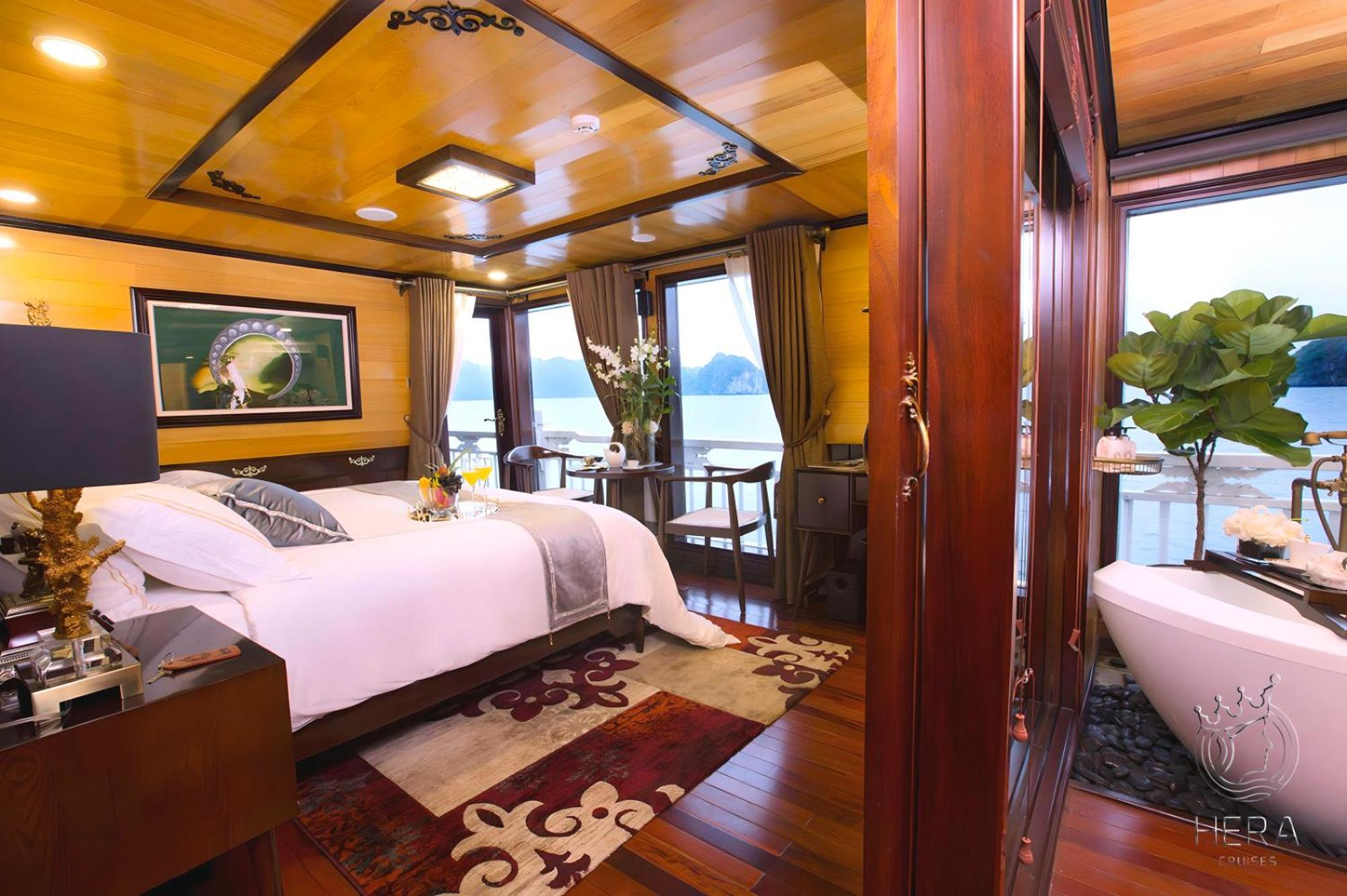 Hera Grand Luxury Cruise ฮาลอง ภายนอก รูปภาพ